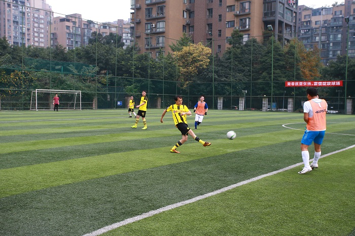 1574149975526071906.jpg BW3V0516.jpg